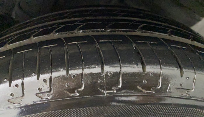 2017 Honda City ZX CVT, Petrol, Automatic, 44,701 km, Left Rear Tyre Tread