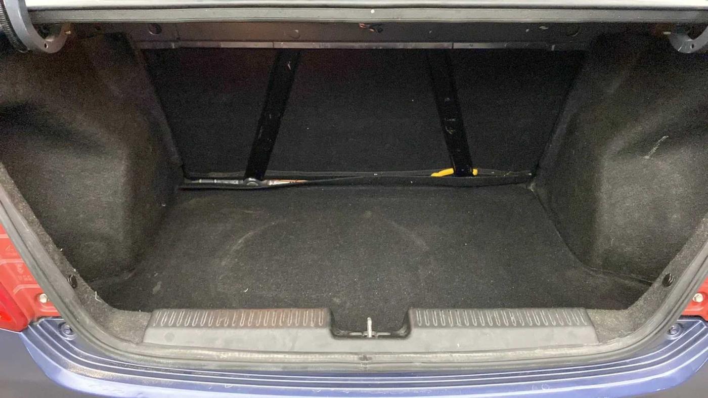 2018 Maruti Dzire VXI AMT, Petrol, Automatic, 1,05,458 km, Boot Inside