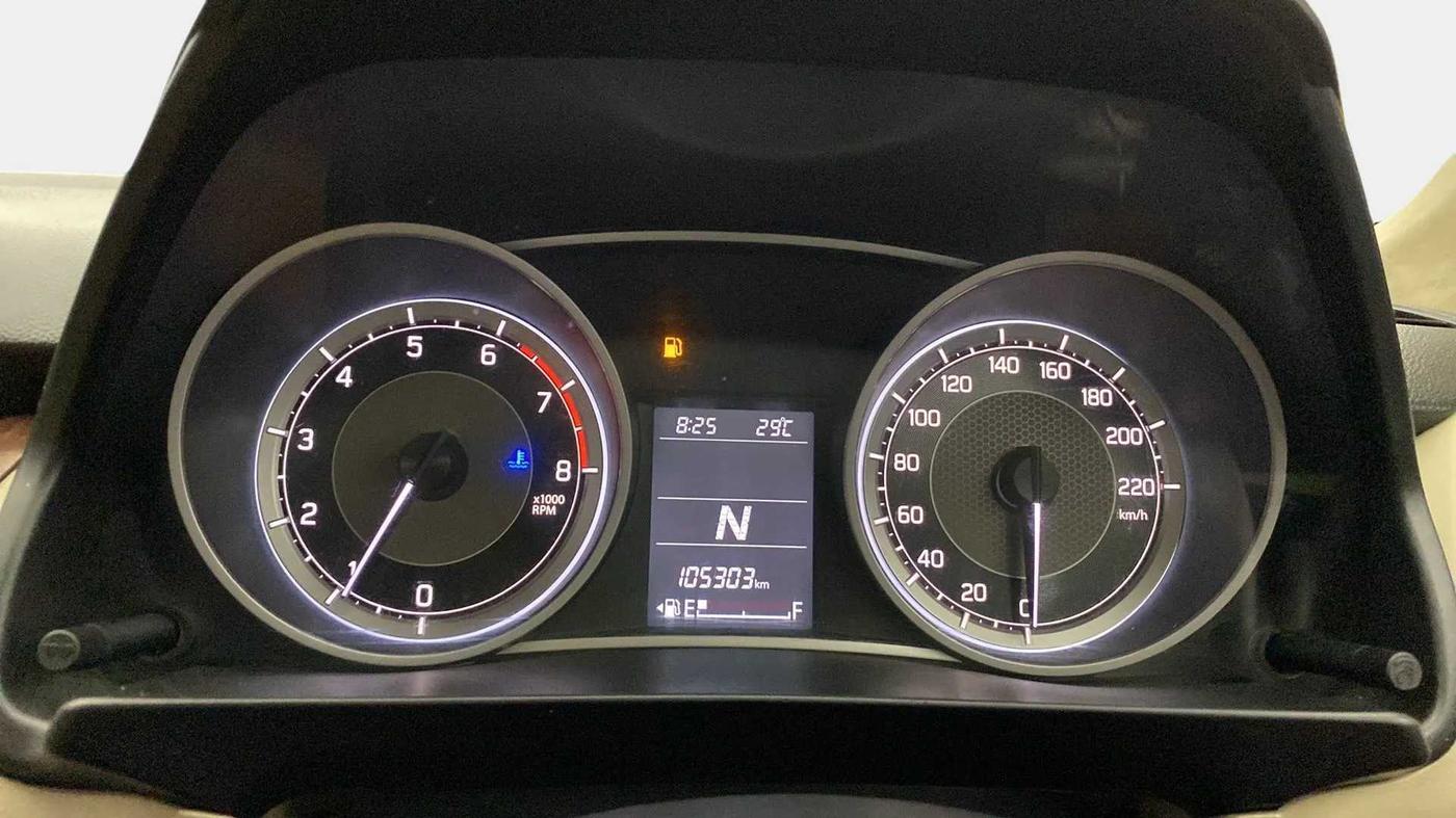 2018 Maruti Dzire VXI AMT, Petrol, Automatic, 1,05,458 km, Odometer Image