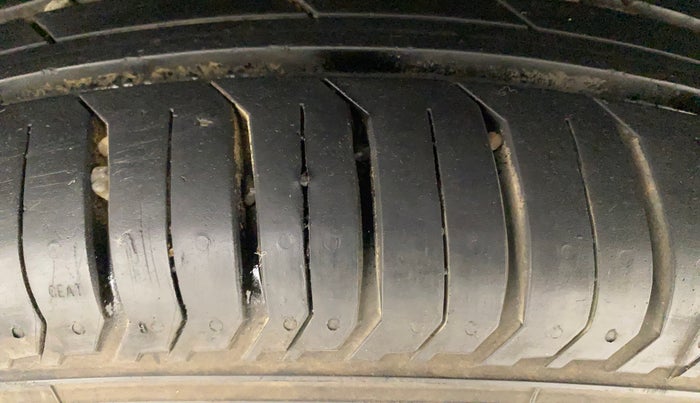 2022 Tata PUNCH ACCOMPLISHED AMT, Petrol, Automatic, 12,868 km, Left Rear Tyre Tread