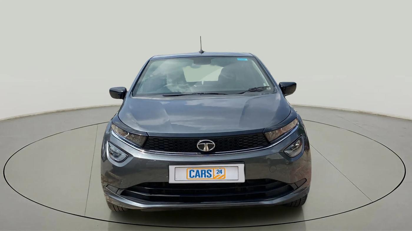 2022 Tata ALTROZ XZ PETROL, Petrol, Manual, 30,459 km, Front