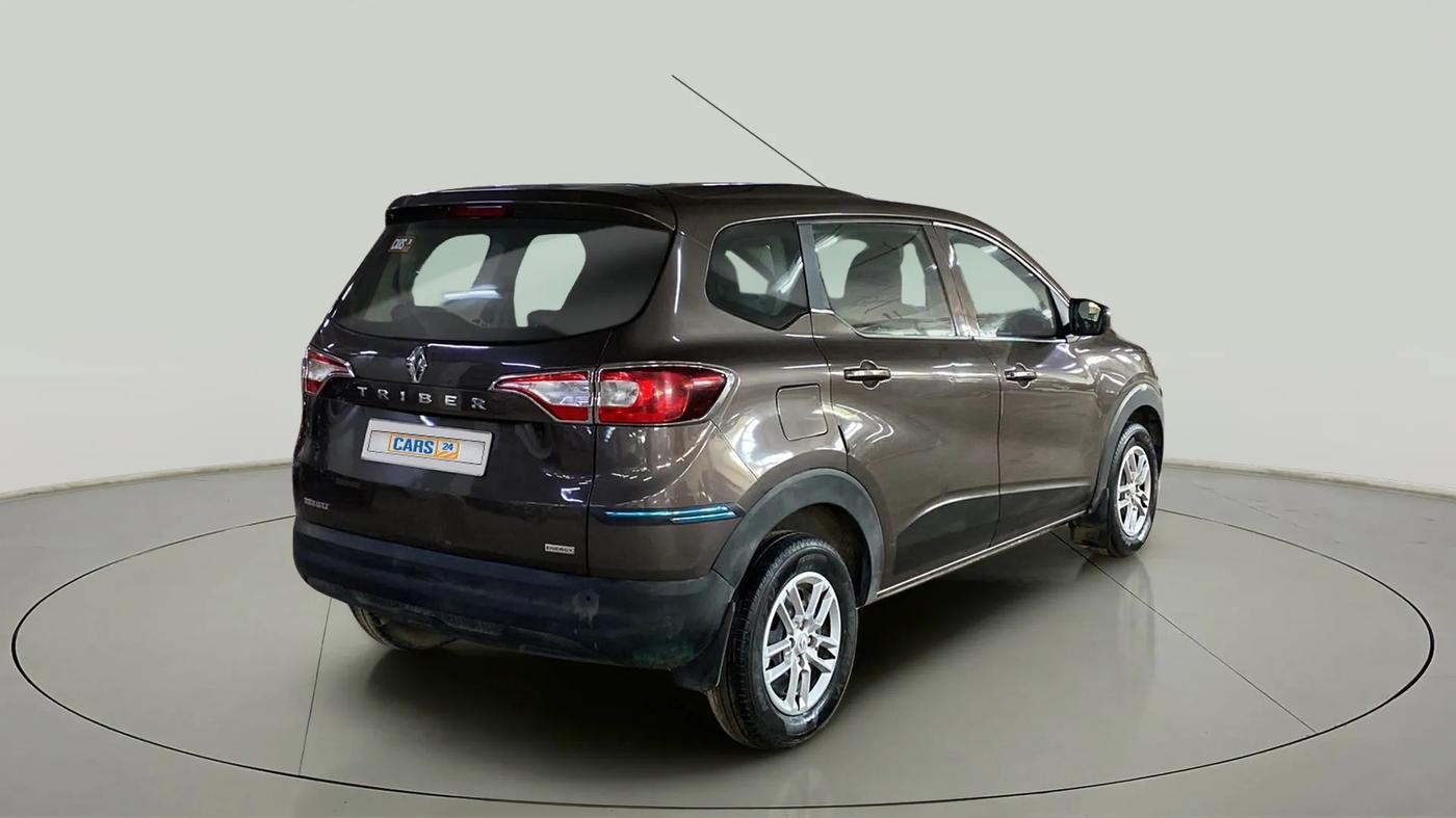 2021 Renault TRIBER RXL MT, Petrol, Manual, 44,499 km, Right Back Diagonal