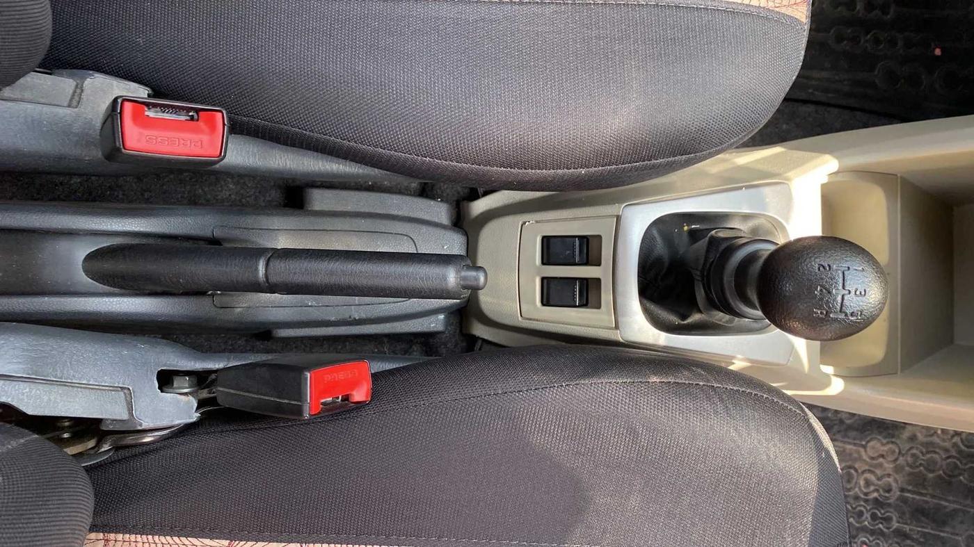 2017 Maruti Alto K10 VXI, Petrol, Manual, 25,815 km, Gear Lever