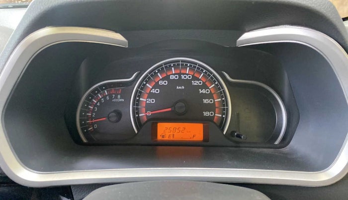 2017 Maruti Alto K10 VXI, Petrol, Manual, 25,815 km, Odometer Image