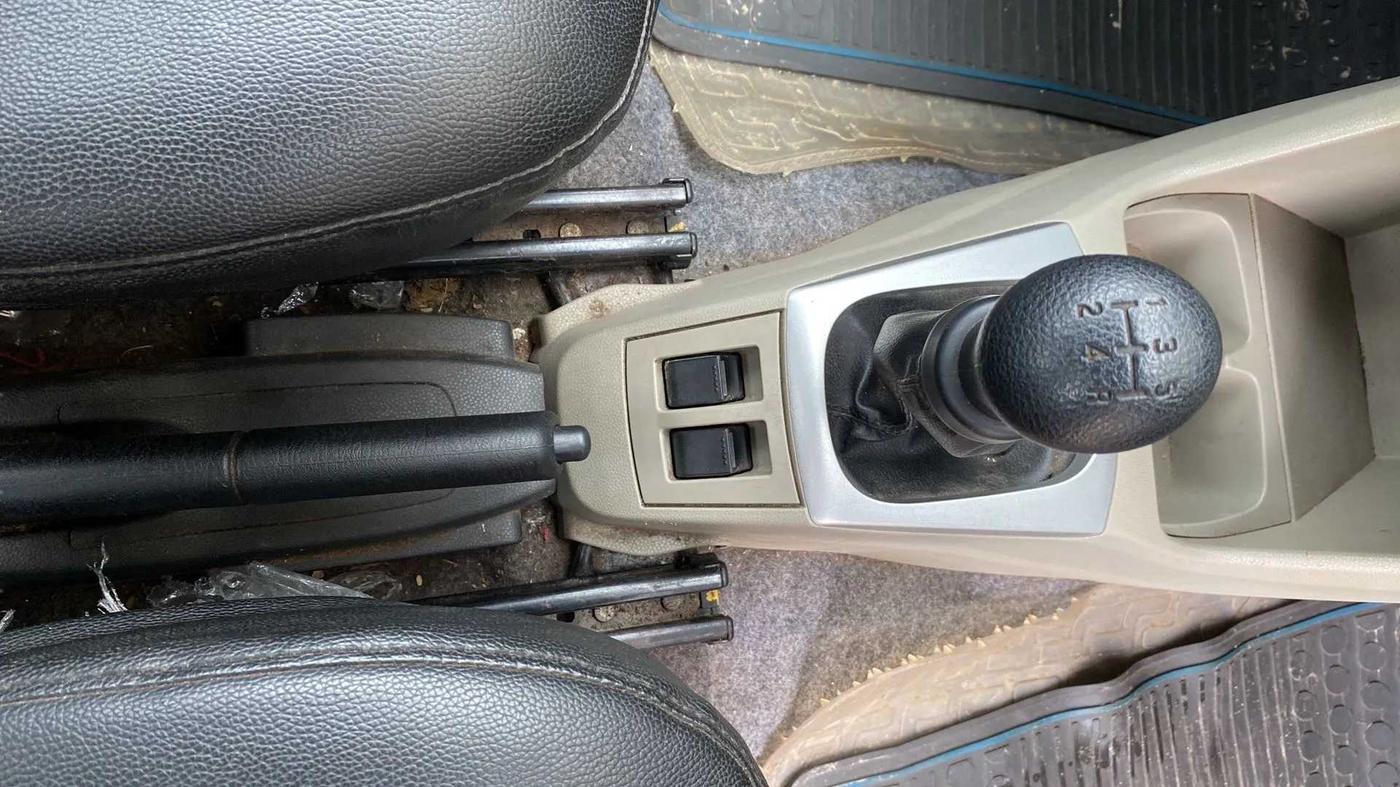 2018 Maruti Alto K10 VXI, Petrol, Manual, 19,052 km, Gear Lever