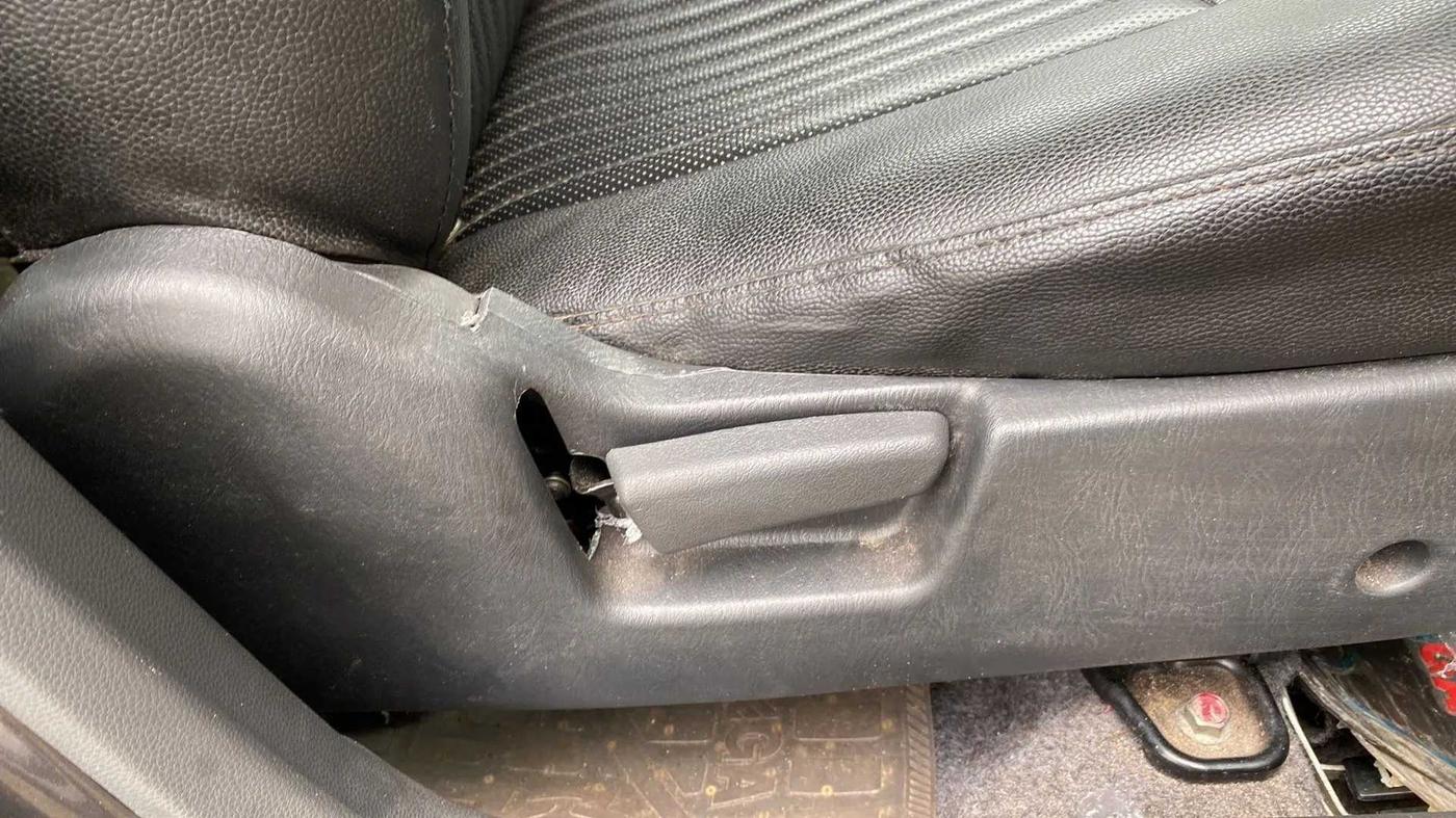 2018 Maruti Alto K10 VXI, Petrol, Manual, 19,052 km, Driver Side Adjustment Panel