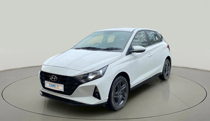 2021 Hyundai NEW I20 SPORTZ 1.2 MT, Petrol, Manual, 26,779 km, Left Front Diagonal