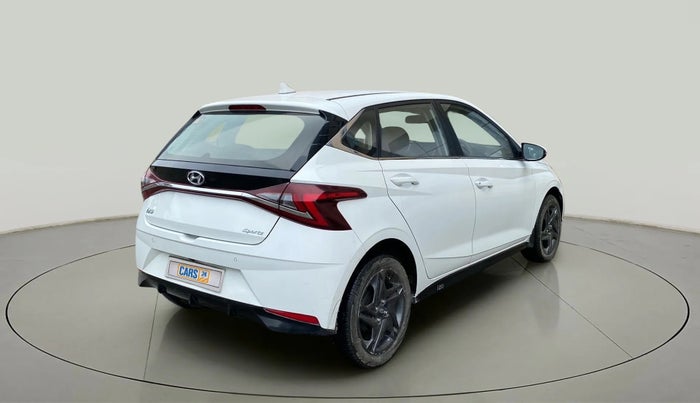 2021 Hyundai NEW I20 SPORTZ 1.2 MT, Petrol, Manual, 26,779 km, Right Back Diagonal