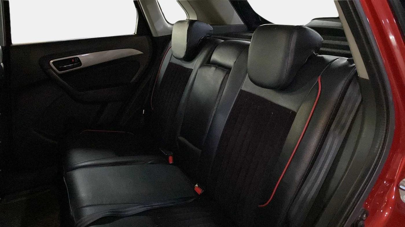 2016 Maruti Vitara Brezza ZDI PLUS DUAL TONE, Diesel, Manual, 87,226 km, Right Side Rear Door Cabin