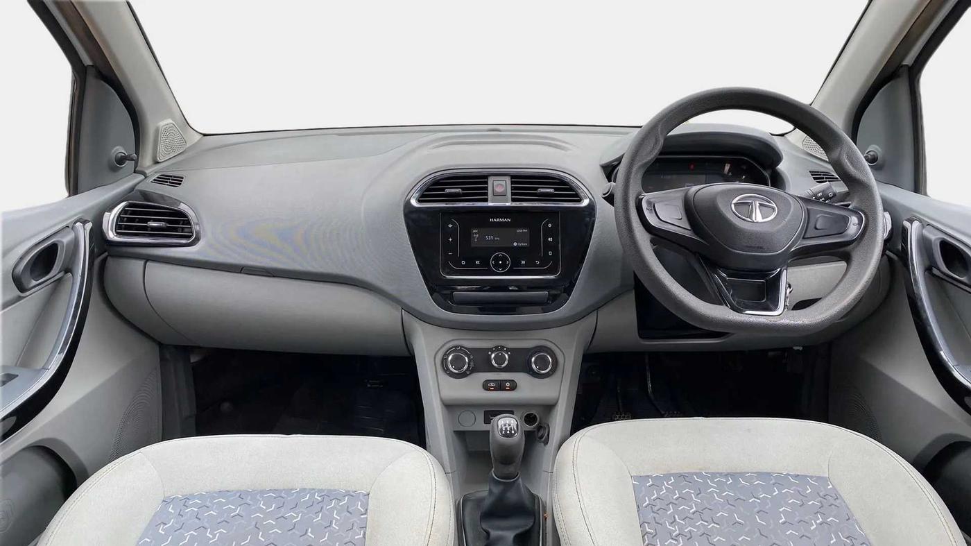 2021 Tata TIGOR XM PETROL, Petrol, Manual, 28,883 km, Dashboard