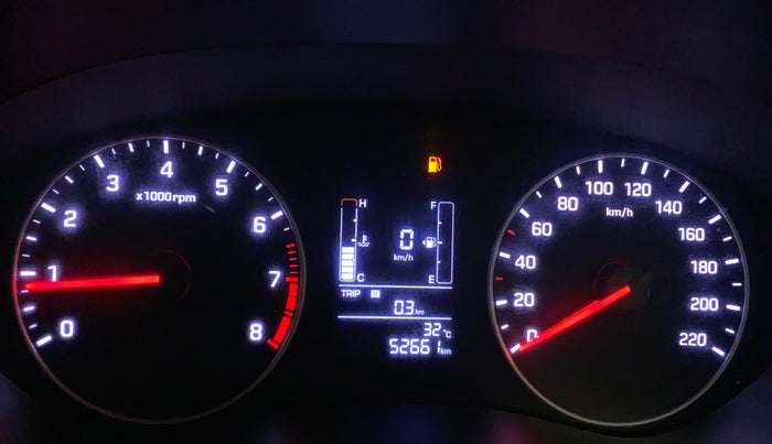 2018 Hyundai Elite i20 ASTA 1.2 DUAL TONE, Petrol, Manual, 52,661 km, Odometer Image