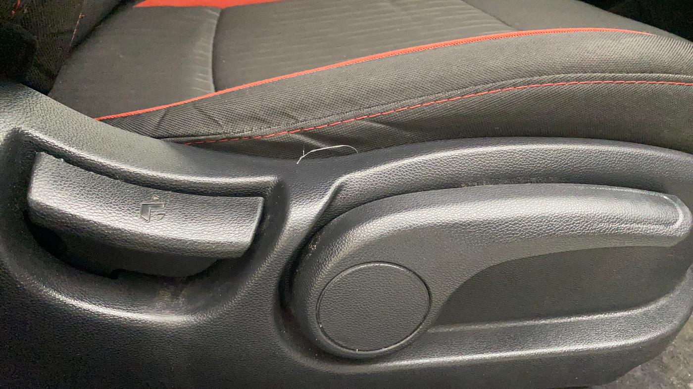 2018 Hyundai Elite i20 ASTA 1.2 DUAL TONE, Petrol, Manual, 52,661 km, Driver Side Adjustment Panel