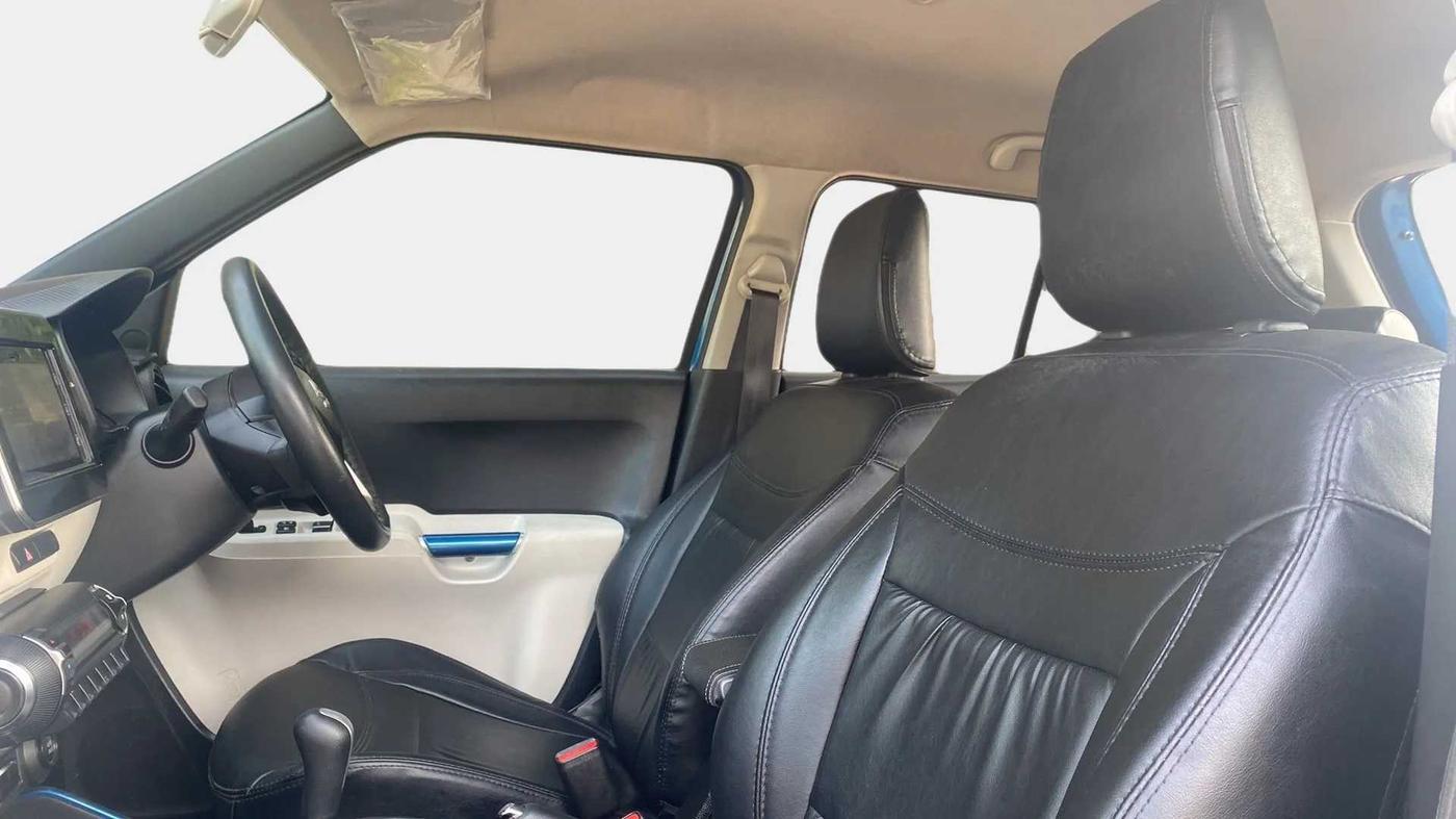 2018 Maruti IGNIS ALPHA 1.2 AMT, Petrol, Automatic, 35,191 km, Right Side Front Door Cabin