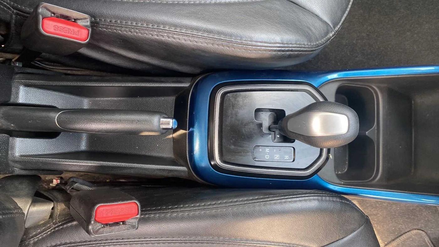 2018 Maruti IGNIS ALPHA 1.2 AMT, Petrol, Automatic, 35,191 km, Gear Lever