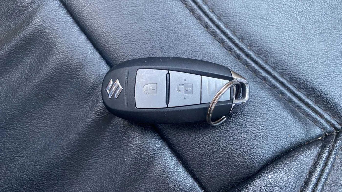 2018 Maruti IGNIS ALPHA 1.2 AMT, Petrol, Automatic, 35,191 km, Key Close Up