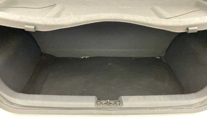 2021 Hyundai GRAND I10 NIOS MAGNA 1.2 KAPPA VTVT, Petrol, Manual, 14,307 km, Boot Inside