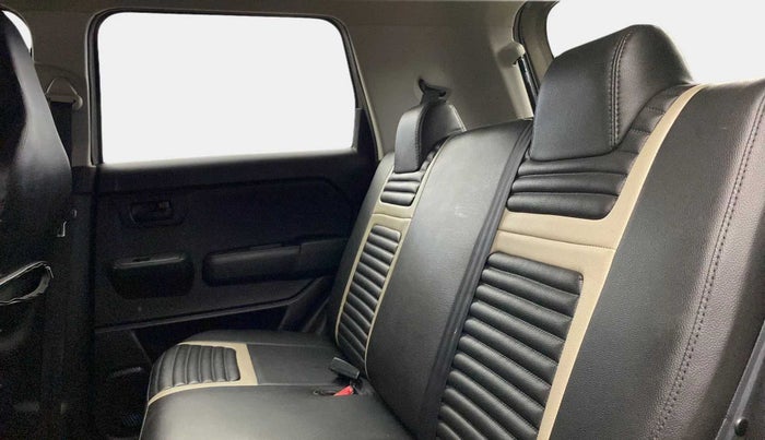 2022 Maruti New Wagon-R LXI CNG 1.0, CNG, Manual, 26,066 km, Right Side Rear Door Cabin