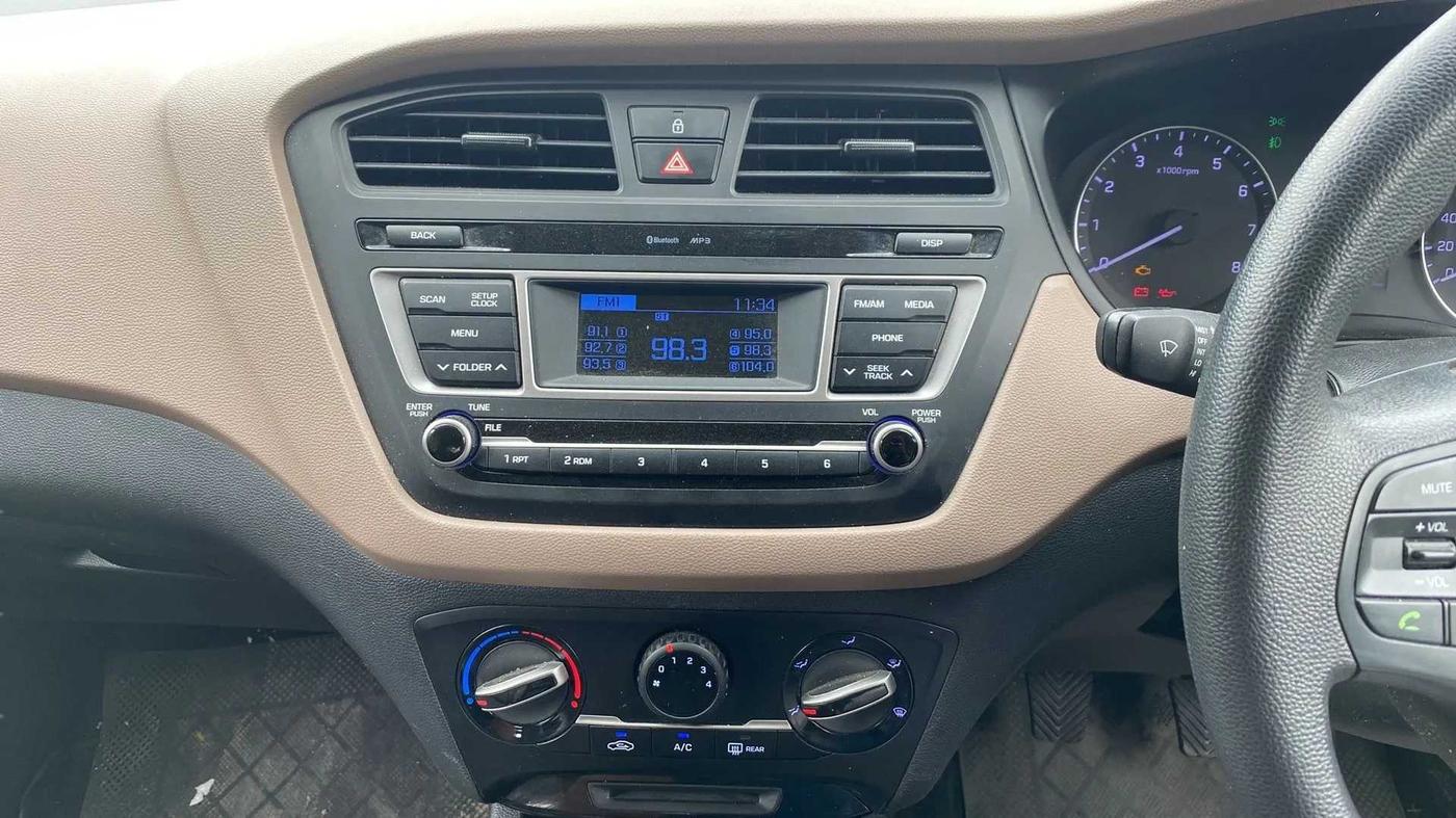 2017 Hyundai Elite i20 SPORTZ 1.2, Petrol, Manual, 66,871 km, Air Conditioner