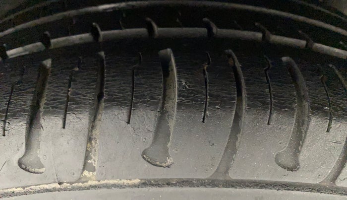 2018 Tata Tiago XZ PETROL, Petrol, Manual, 39,850 km, Left Rear Tyre Tread