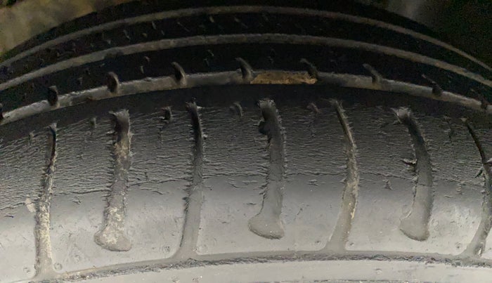 2018 Tata Tiago XZ PETROL, Petrol, Manual, 39,850 km, Left Front Tyre Tread