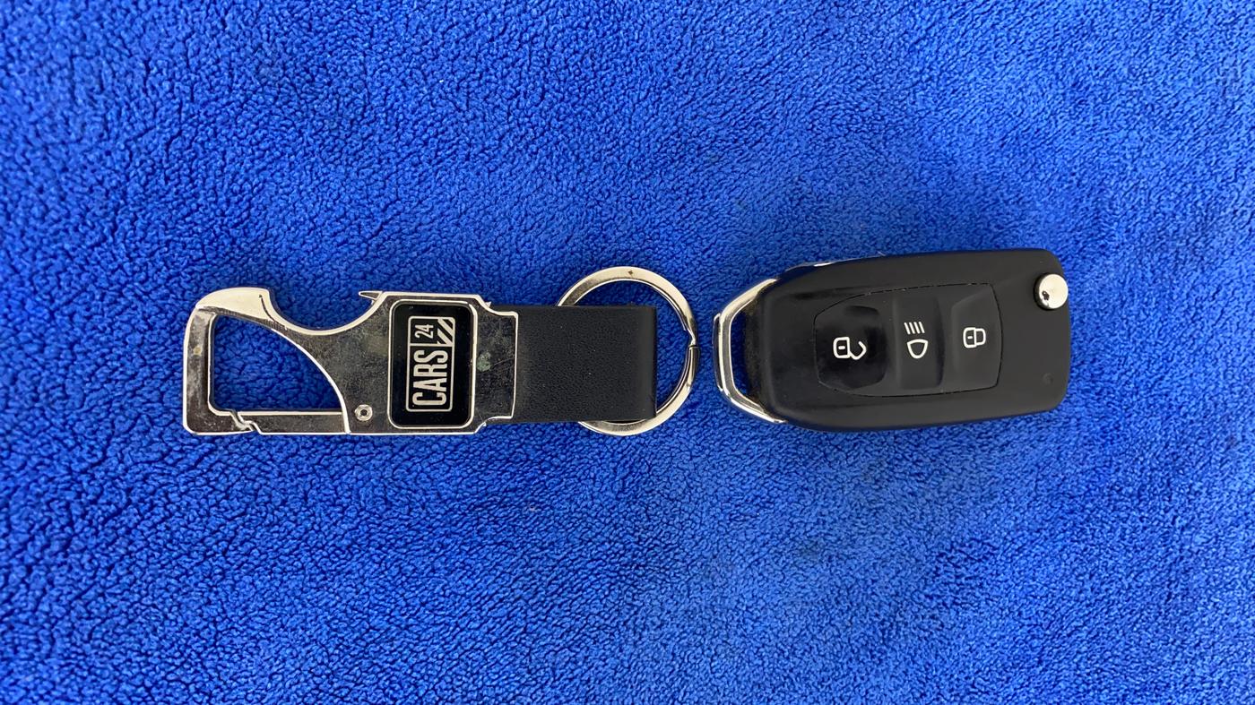 2018 Tata Tiago XZ PETROL, Petrol, Manual, 39,850 km, Key Close Up