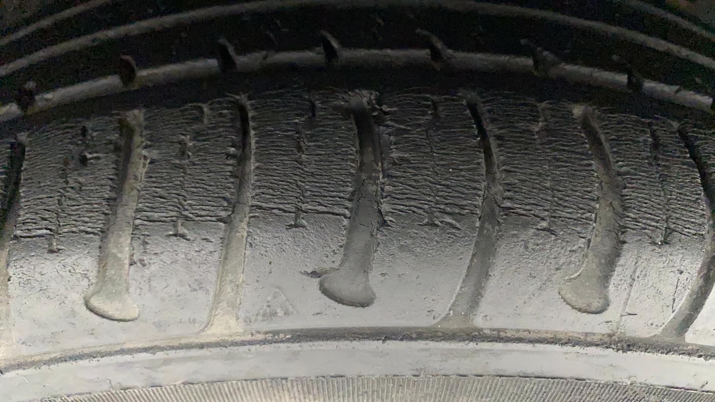 2018 Tata Tiago XZ PETROL, Petrol, Manual, 39,850 km, Right Front Tyre Tread