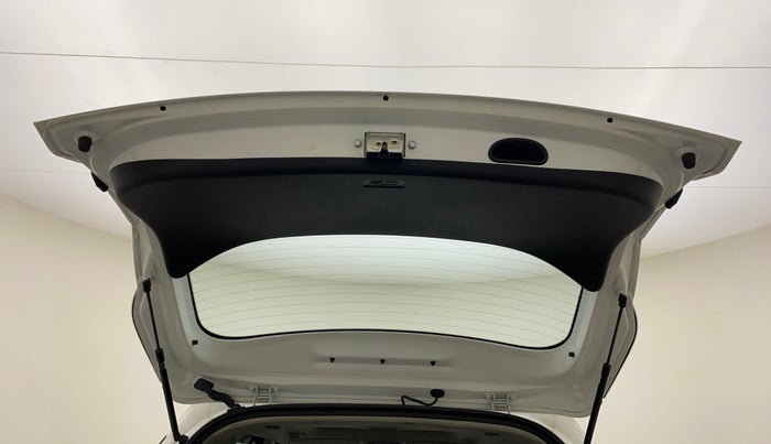 2022 KIA SELTOS HTX 1.5 PETROL, Petrol, Manual, 7,639 km, Boot Door Open
