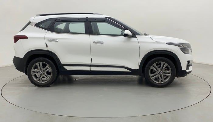 2022 KIA SELTOS HTX 1.5 PETROL, Petrol, Manual, 7,639 km, Right Side View
