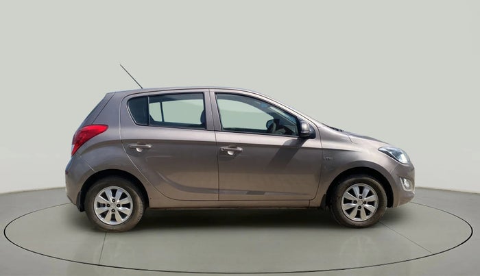 2014 Hyundai i20 SPORTZ 1.2, Petrol, Manual, 64,059 km, Right Side