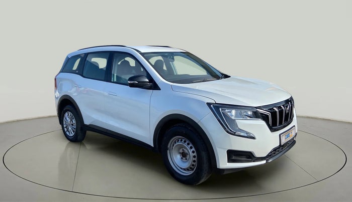 2023 Mahindra XUV700 MX P MT 5 STR, Petrol, Manual, 22,455 km, SRP