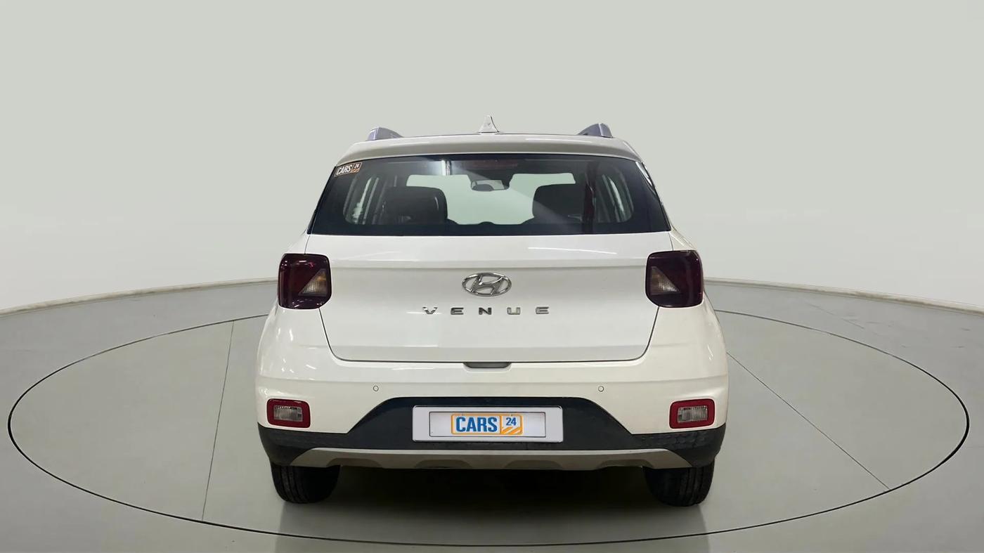 2022 Hyundai VENUE S+ 1.2, Petrol, Manual, 26,508 km, Back/Rear
