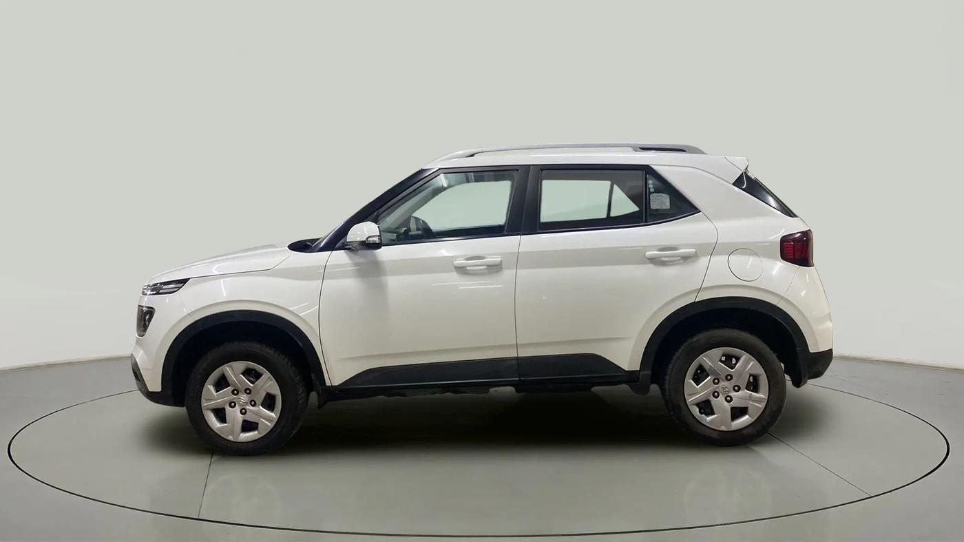 2022 Hyundai VENUE S+ 1.2, Petrol, Manual, 26,508 km, Left Side