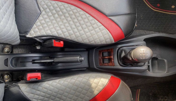 2018 Maruti Alto 800 LXI, Petrol, Manual, 27,328 km, Gear Lever