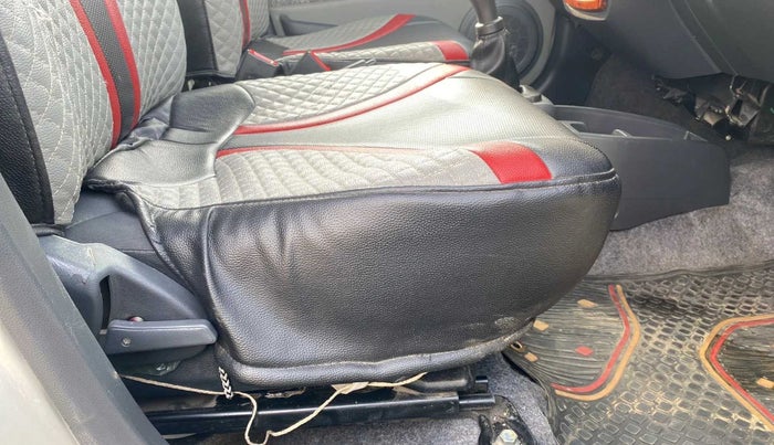 2018 Maruti Alto 800 LXI, Petrol, Manual, 27,328 km, Driver Side Adjustment Panel