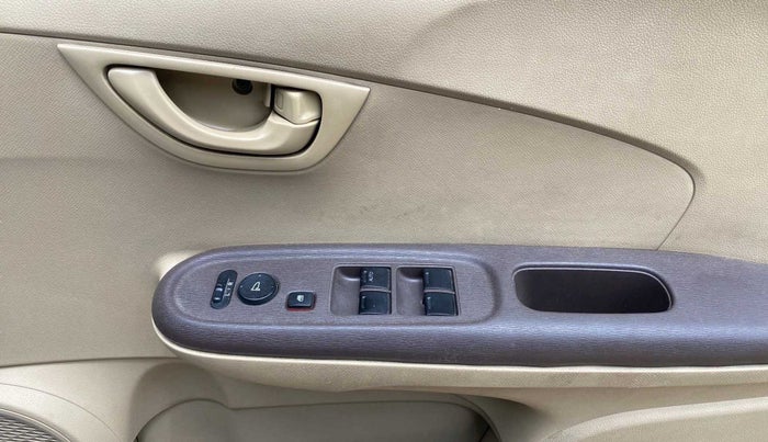 2014 Honda Amaze 1.2L I-VTEC S, Petrol, Manual, 70,455 km, Driver Side Door Panels Control