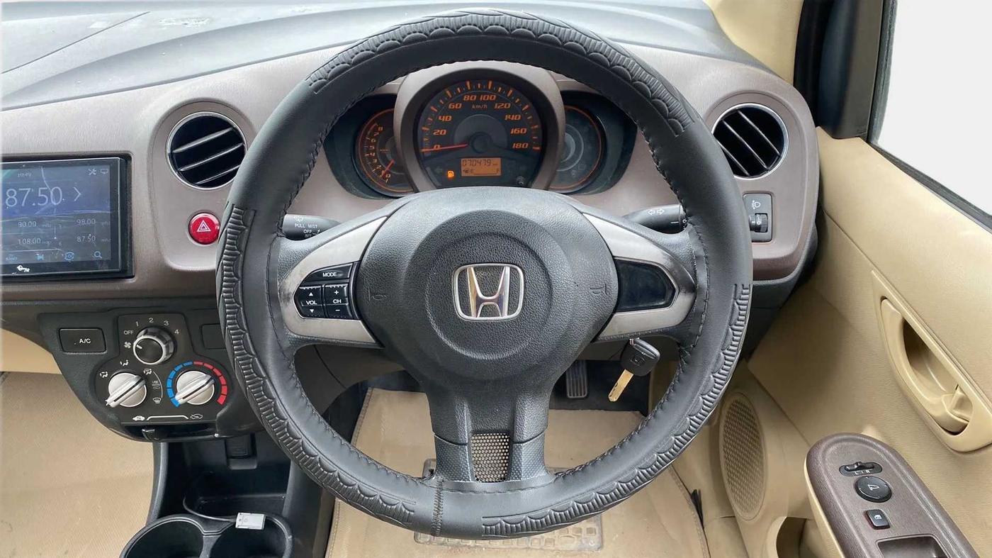 2014 Honda Amaze 1.2L I-VTEC S, Petrol, Manual, 70,455 km, Steering Wheel Close Up