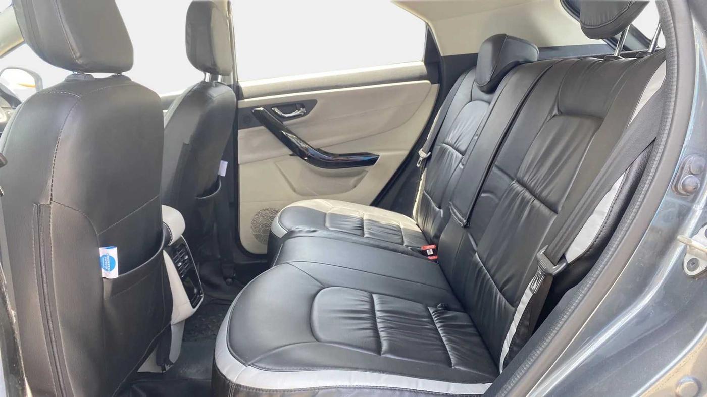 2020 Tata NEXON XZA PLUS (O) PETROL DUAL TONE, Petrol, Automatic, 14,563 km, Right Side Rear Door Cabin