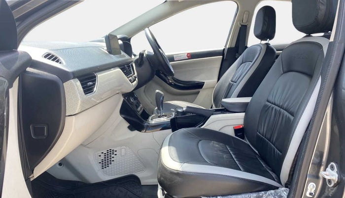 2020 Tata NEXON XZA PLUS (O) PETROL DUAL TONE, Petrol, Automatic, 14,563 km, Right Side Front Door Cabin