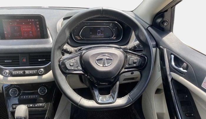 2020 Tata NEXON XZA PLUS (O) PETROL DUAL TONE, Petrol, Automatic, 14,563 km, Steering Wheel Close Up