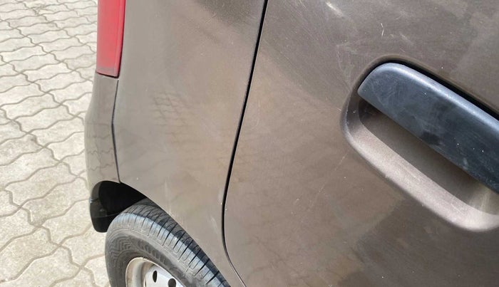 2013 Maruti Wagon R 1.0 LXI CNG, CNG, Manual, 51,559 km, Right rear door - Minor scratches