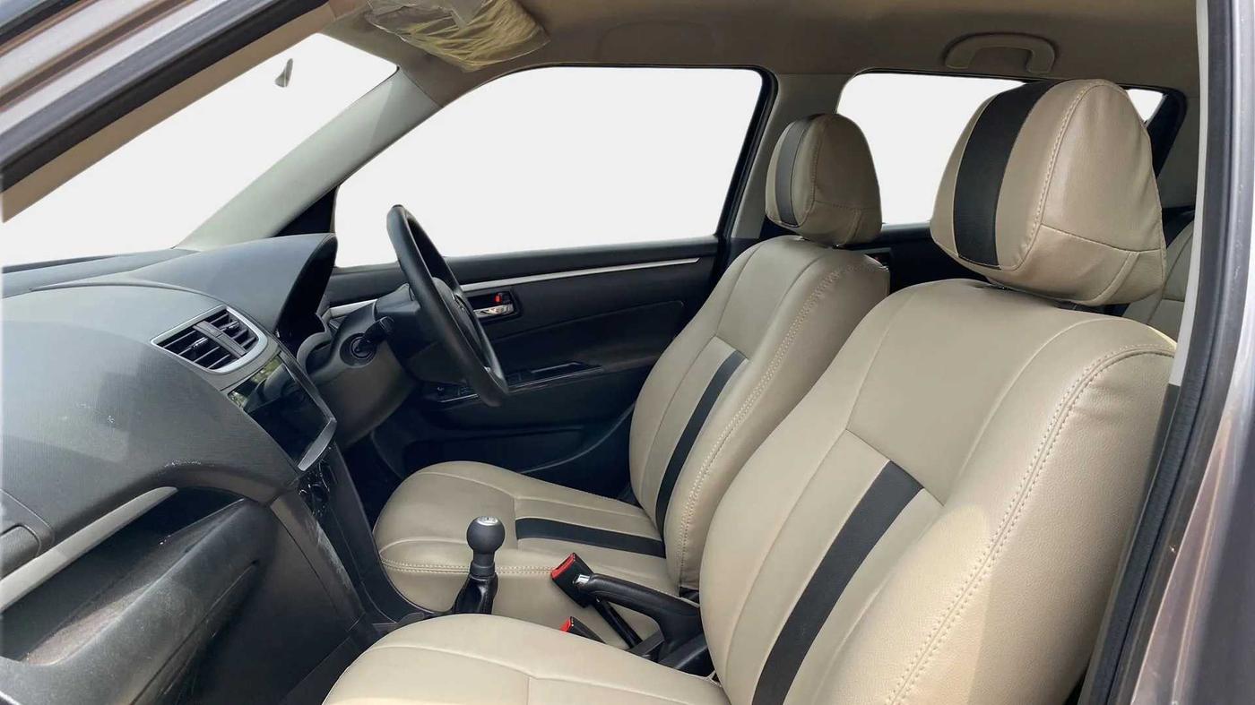 2014 Maruti Swift VXI, Petrol, Manual, 79,520 km, Right Side Front Door Cabin