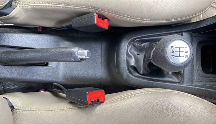 2014 Maruti Swift VXI, Petrol, Manual, 79,520 km, Gear Lever
