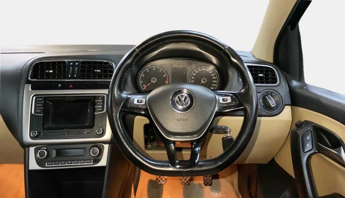 2016 Volkswagen Ameo HIGHLINE1.2L, Petrol, Manual, 45,289 km, Steering Wheel Close Up