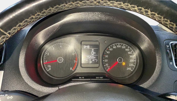 2016 Volkswagen Ameo HIGHLINE1.2L, Petrol, Manual, 45,289 km, Odometer Image