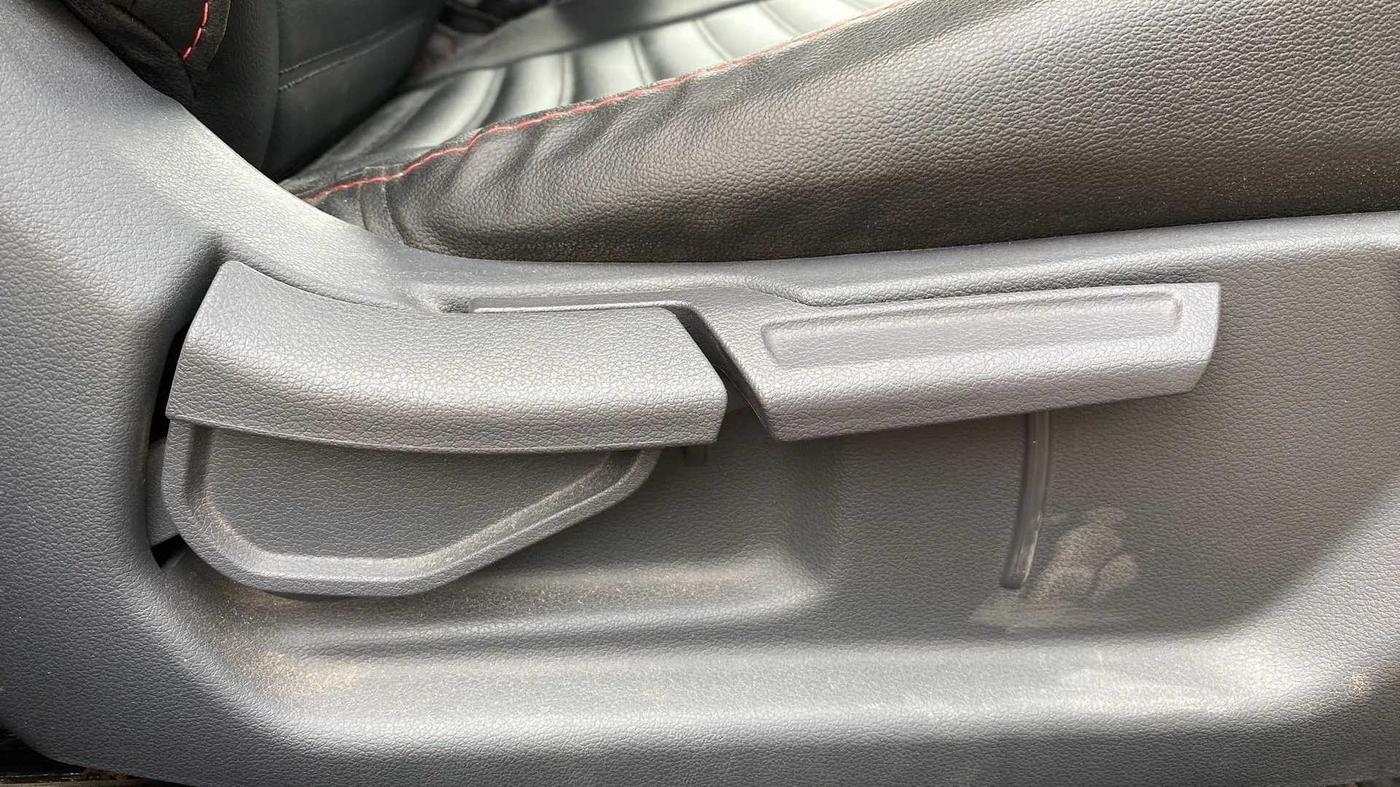 2021 Hyundai GRAND I10 NIOS SPORTZ AMT 1.2 KAPPA VTVT, Petrol, Automatic, 50,284 km, Driver Side Adjustment Panel