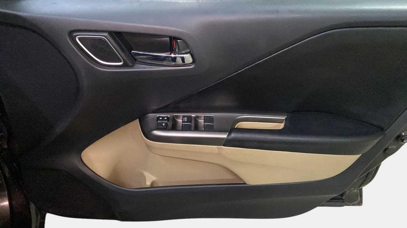 2018 Honda City 1.5L I-VTEC VX, Petrol, Manual, 53,079 km, Driver Side Door Panels Control