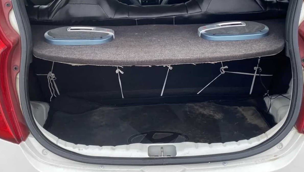 2012 Hyundai Eon ERA +, Petrol, Manual, 59,770 km, Boot Inside