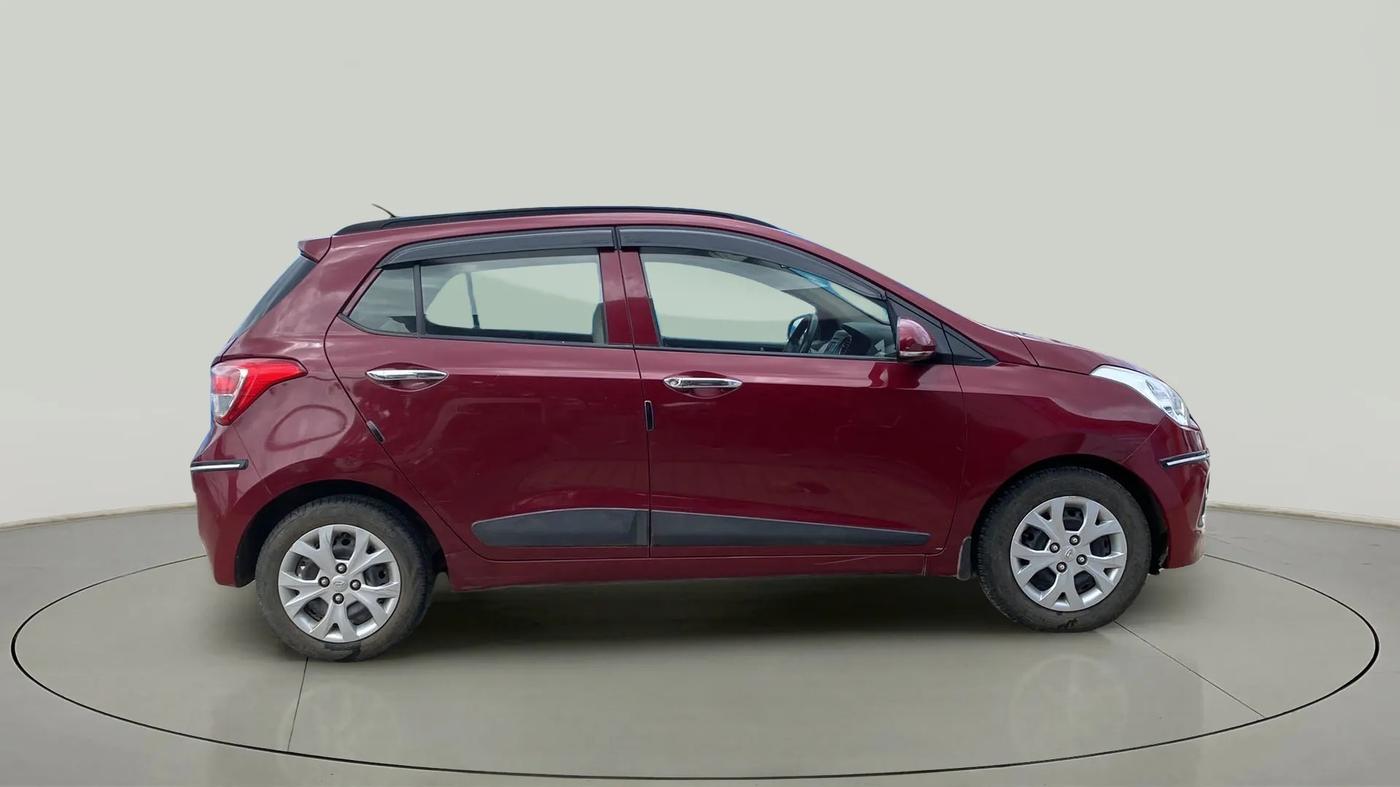 2014 Hyundai Grand i10 SPORTZ 1.2 KAPPA VTVT, Petrol, Manual, 54,828 km, Right Side