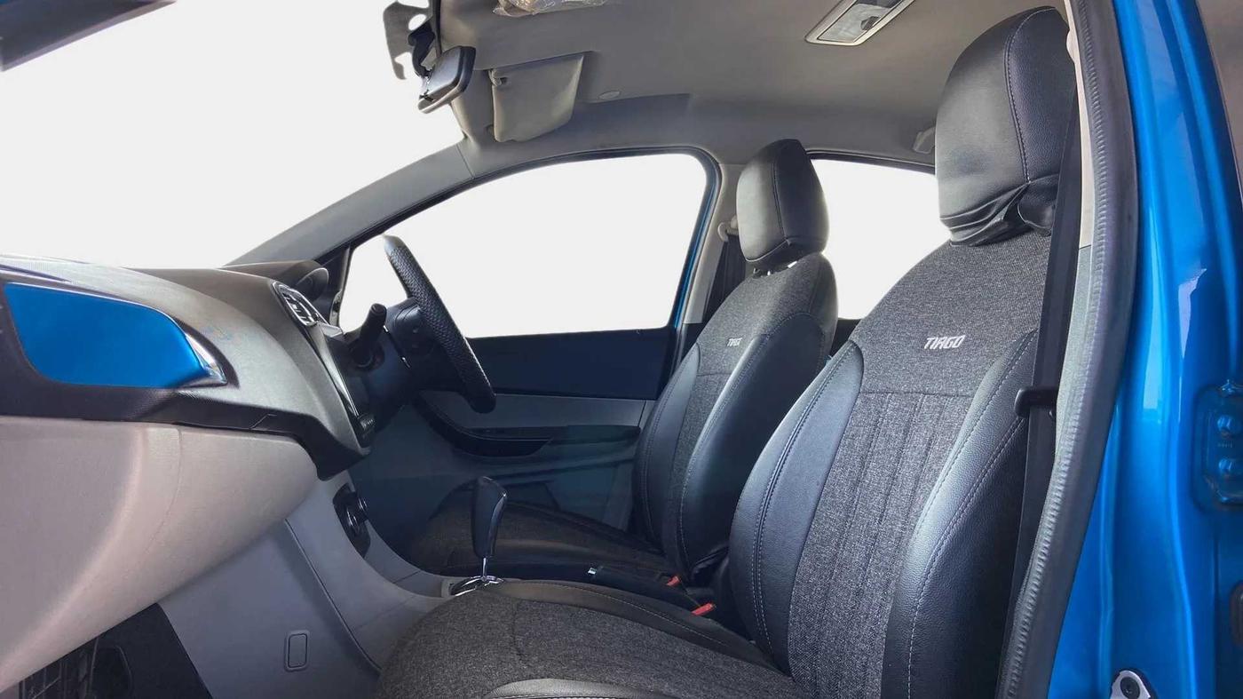 2019 Tata Tiago XZA PLUS PETROL, Petrol, Automatic, 58,542 km, Right Side Front Door Cabin
