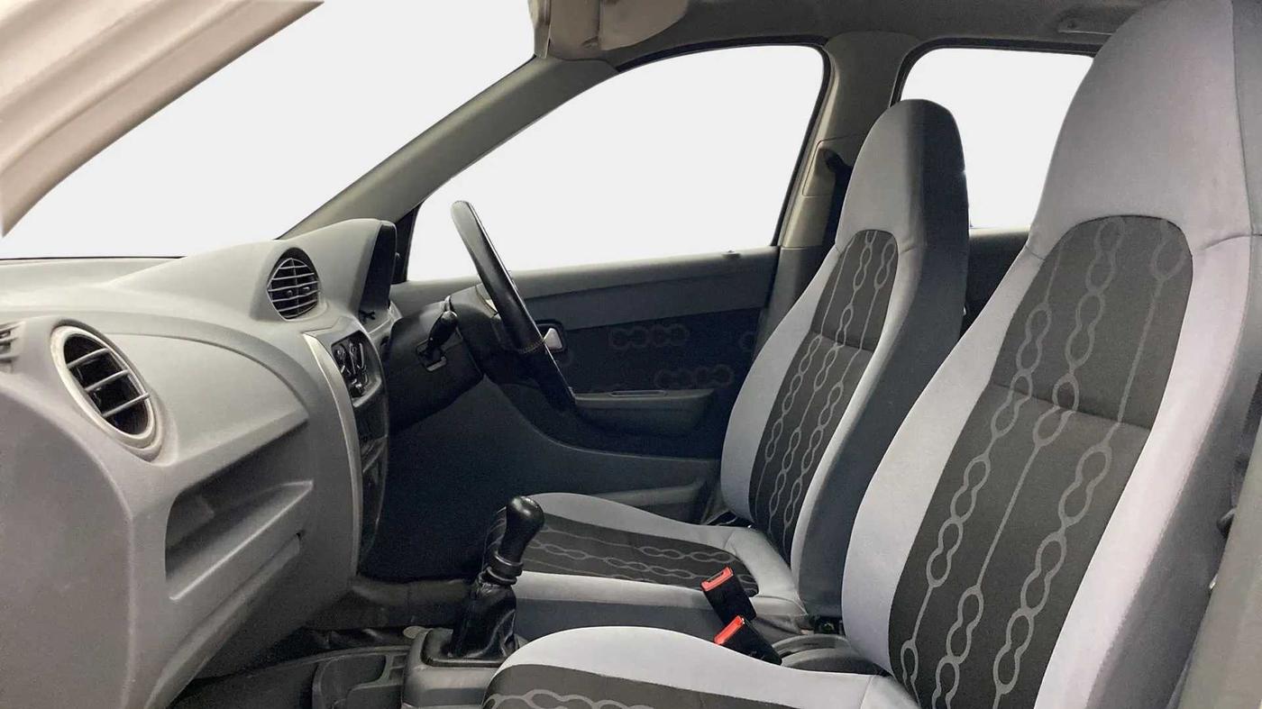 2013 Maruti Alto 800 LXI, Petrol, Manual, 26,229 km, Right Side Front Door Cabin